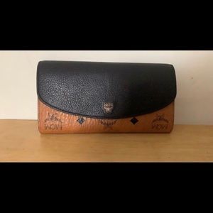 Mcm Wallet